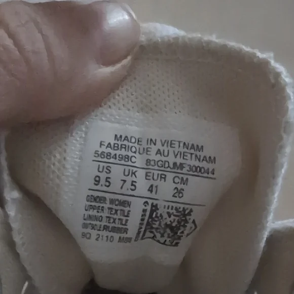 Converse Women's White High-Top Sneakers - Picture 6 of 6